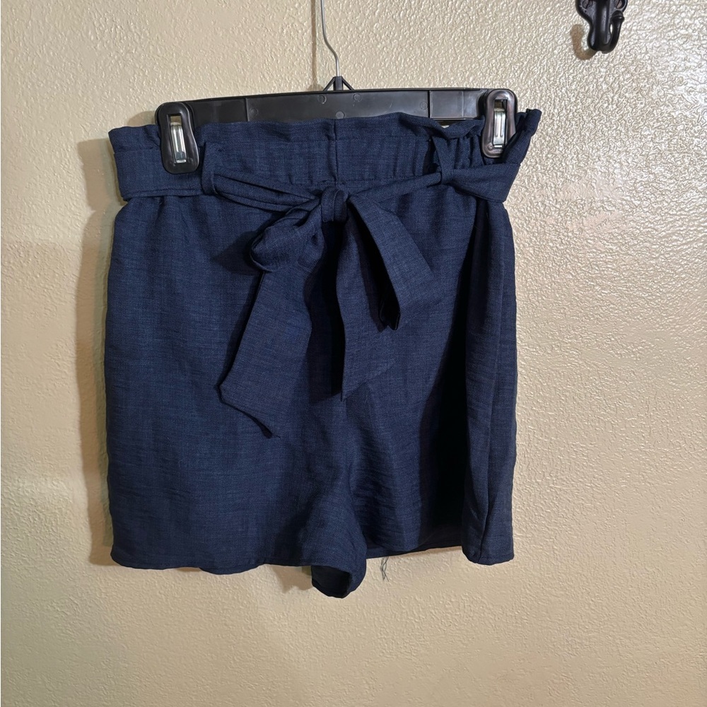Love republic women’s loose fit shorts